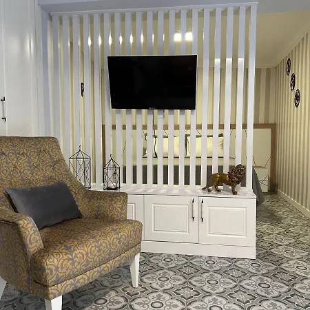 Apartamento Flowers Butik Çeşme